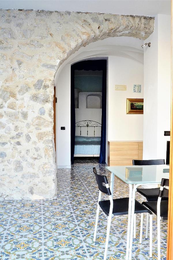 Casa Vacanza "Positano" A Furore Exterior photo