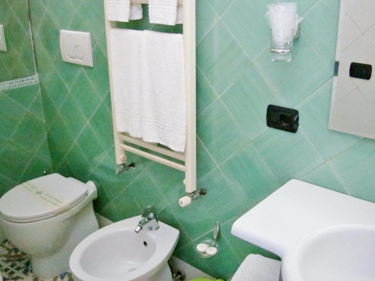 Casa Vacanza "Positano" A Furore Exterior photo