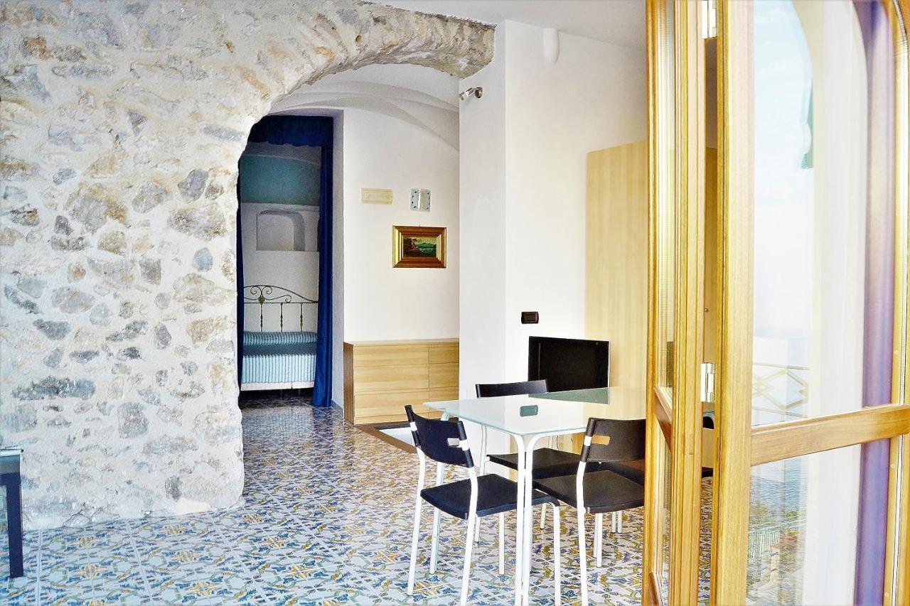 Casa Vacanza "Positano" A Furore Exterior photo